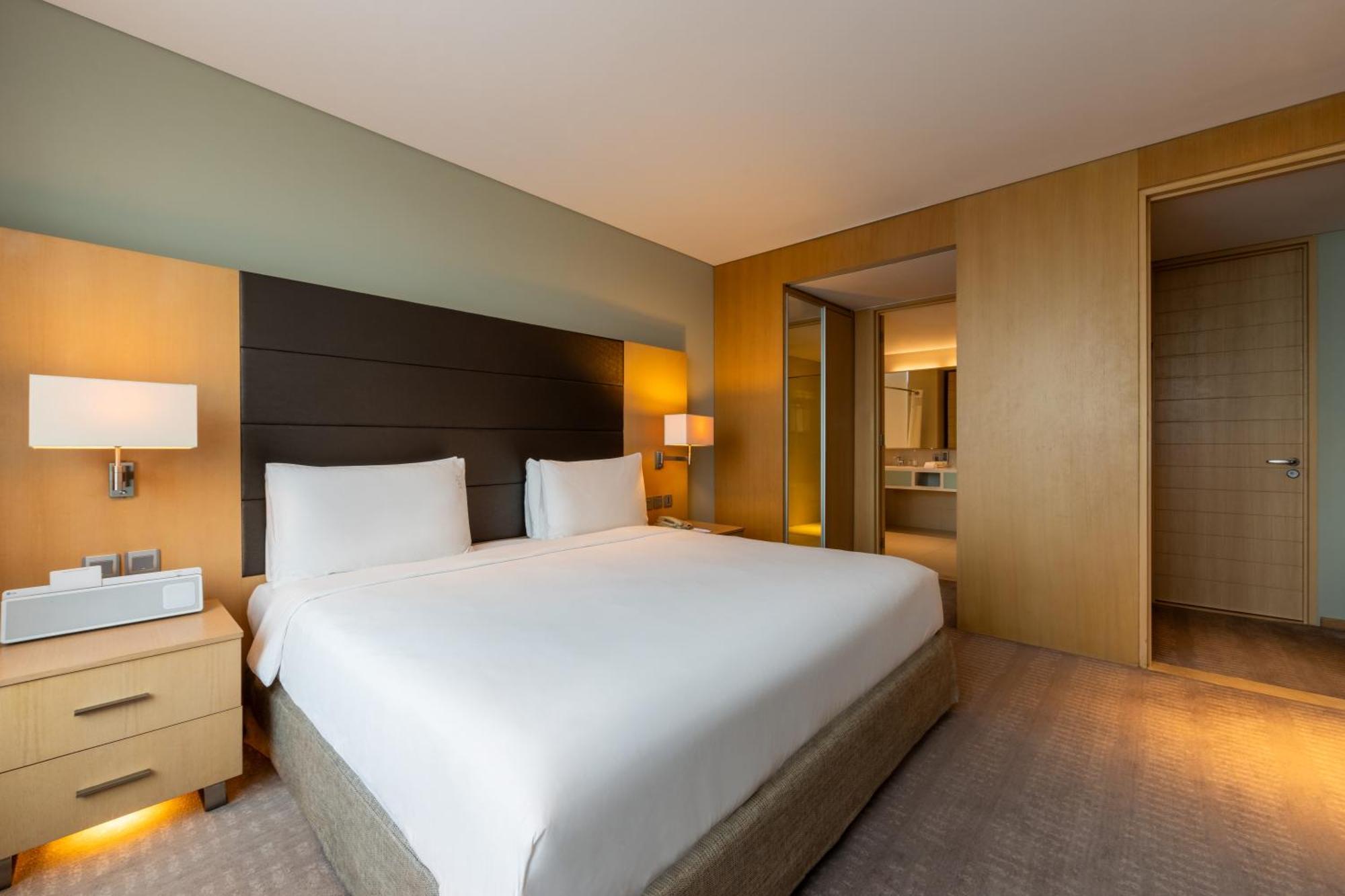 Doubletree By Hilton Jakarta Kemayoran Exterior photo